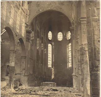 Barfüßerkirche Ruine 1944